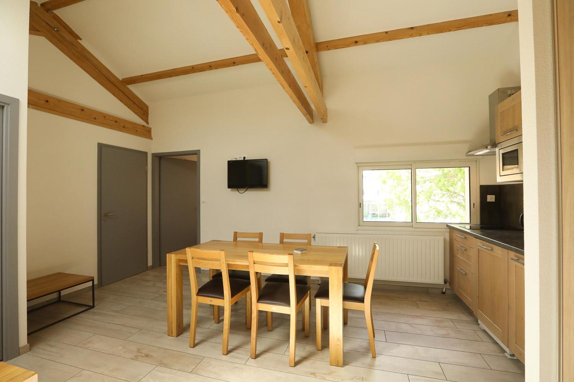 Logis Hotel Spa Restaurant Le Provence 拉纳斯 外观 照片