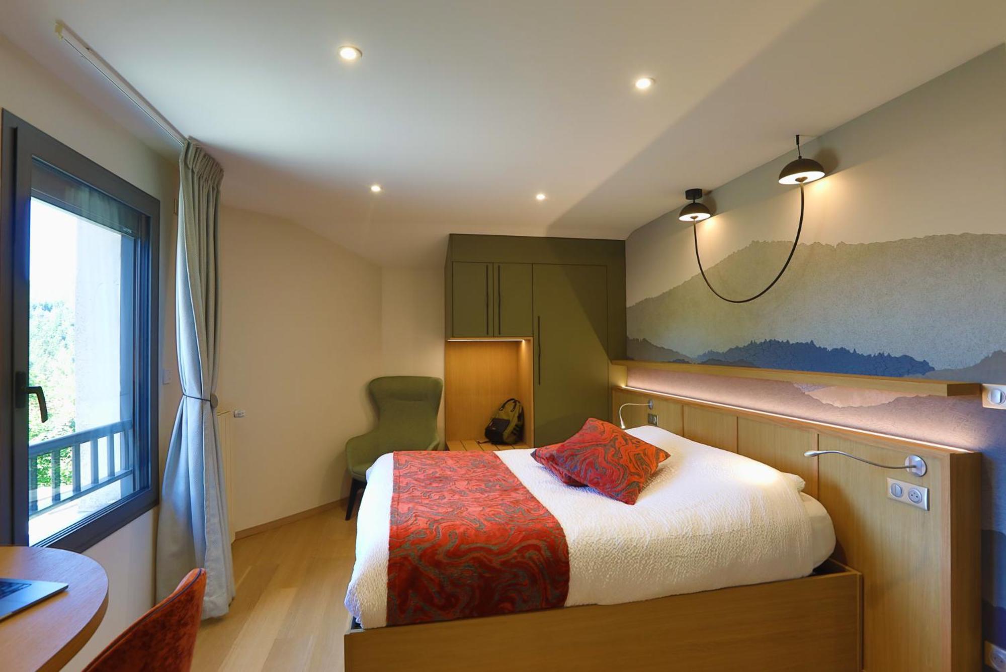 Logis Hotel Spa Restaurant Le Provence 拉纳斯 外观 照片
