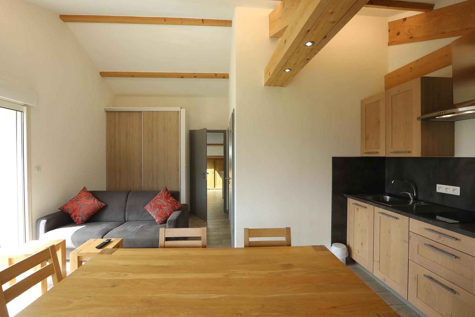 Logis Hotel Spa Restaurant Le Provence 拉纳斯 外观 照片